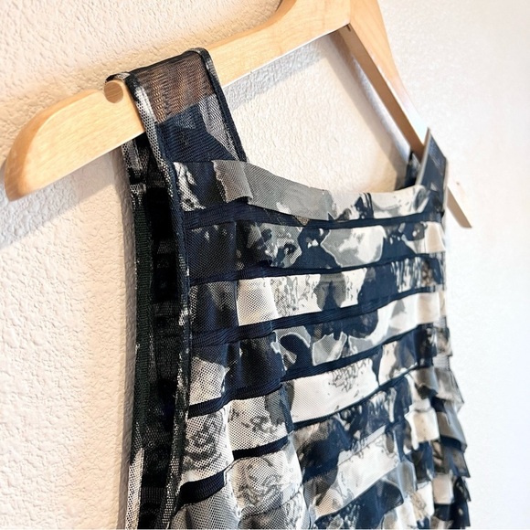 Adrianna Papell Women's Black Floral Sheath Knee Length Dress 8 Formal Party EUC - Picture 2 of 12